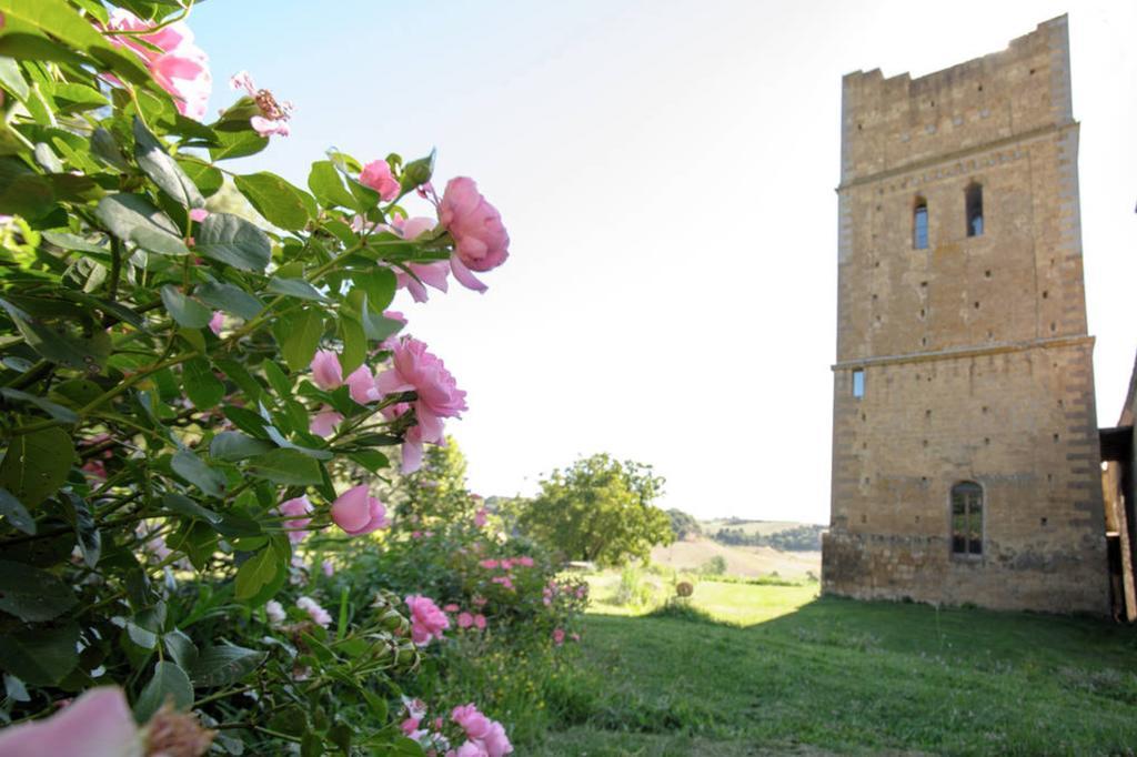 Agriturismo San Giusto Hotel Tuscania Exterior photo