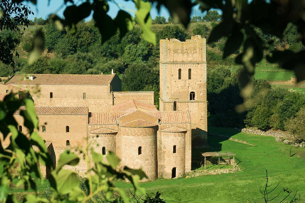 Agriturismo San Giusto Hotel Tuscania Exterior photo