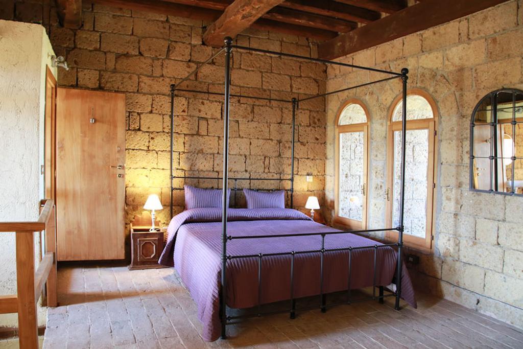 Agriturismo San Giusto Hotel Tuscania Exterior photo