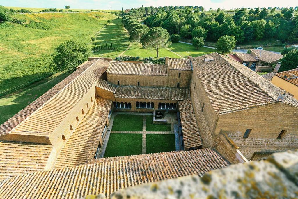 Agriturismo San Giusto Hotel Tuscania Exterior photo