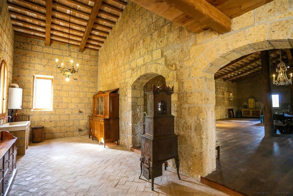 Agriturismo San Giusto Hotel Tuscania Exterior photo